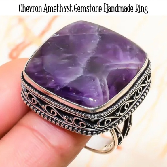Huge Princess Cut Chevron Amethyst Gemstone Handmade Ring - Picture 3 of 5